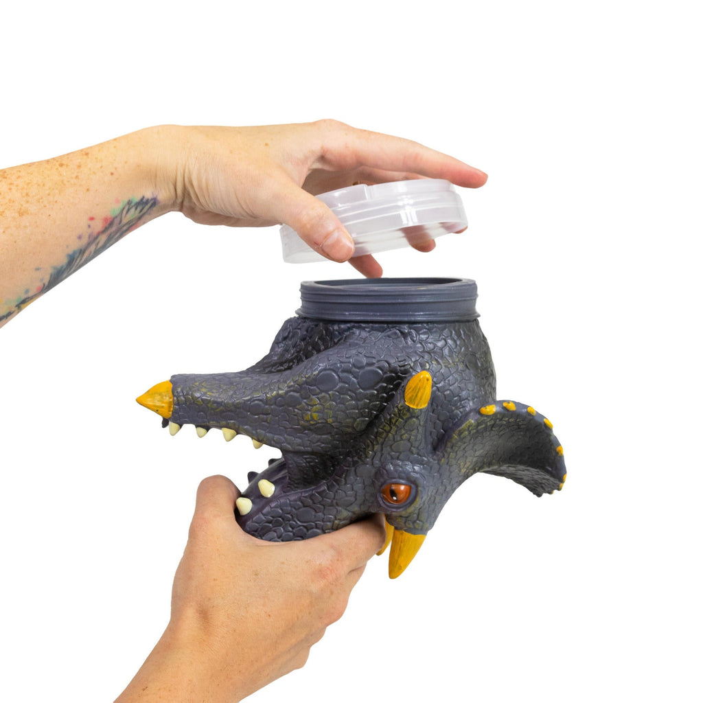 Baignoire avec tête de dinosaure Triceratops (petite taille)