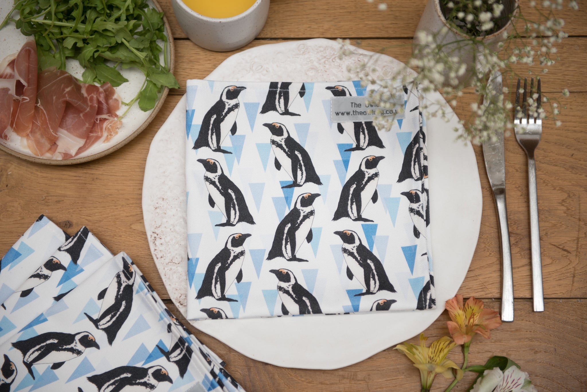 2er-Pack Handtücher mit Kappinguin-Motiv