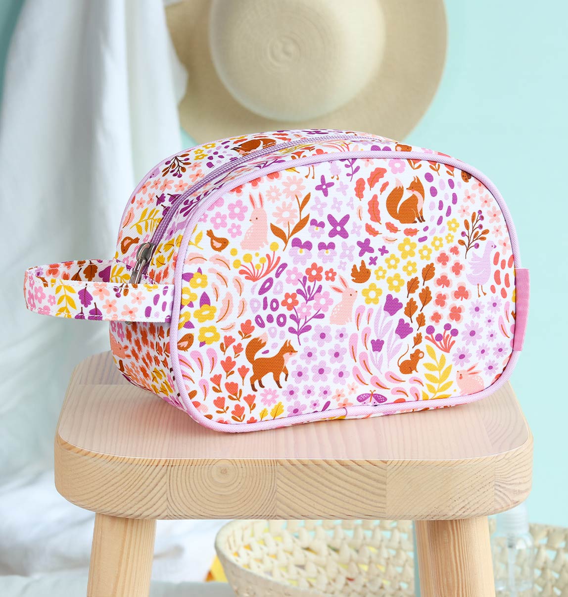 Trousse de toilette enfant - Jardin fleuri – vue 2 – A Little Lovely Company