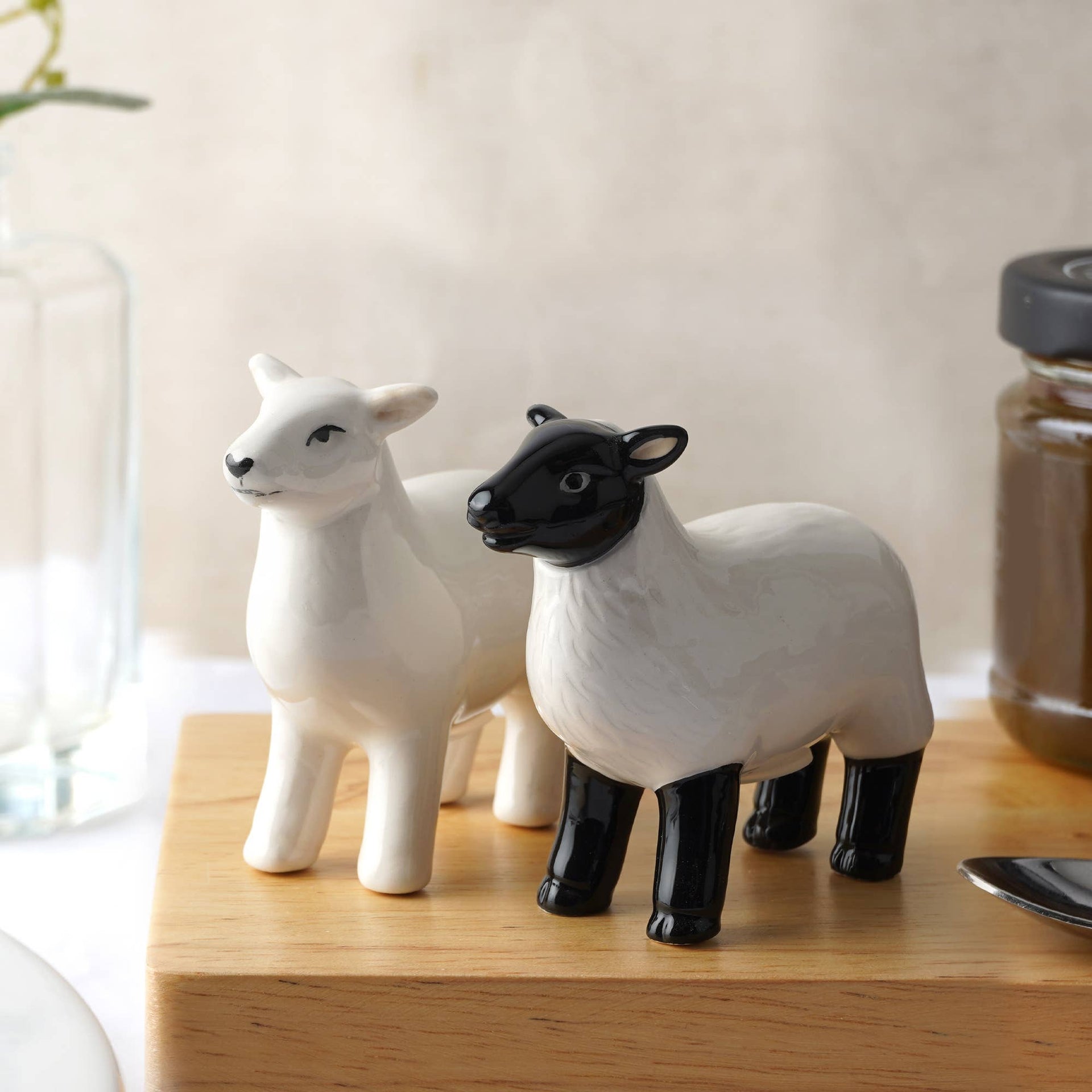 Salière et poivrière Mouton – vue 2