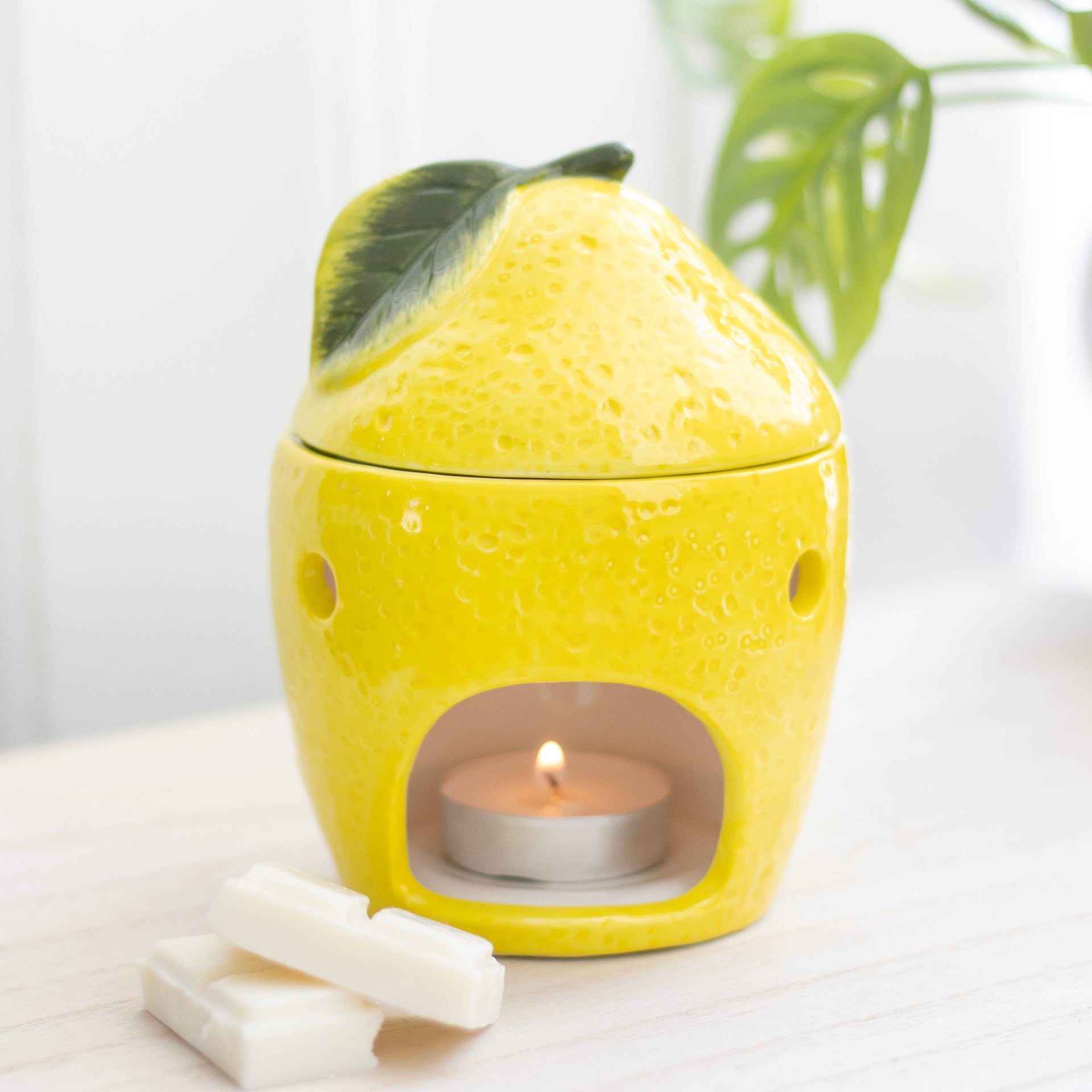 Brûle-huile citron jaune avec couvercle