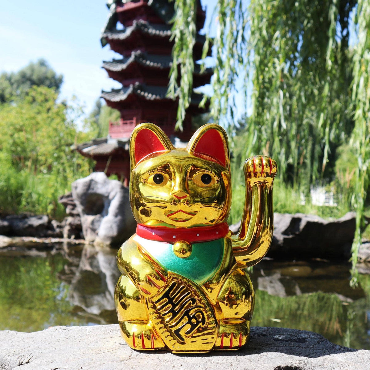 Chat chanceux doré 18cm