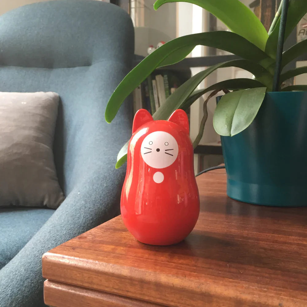 Chat Daruma Rouge “Chance”