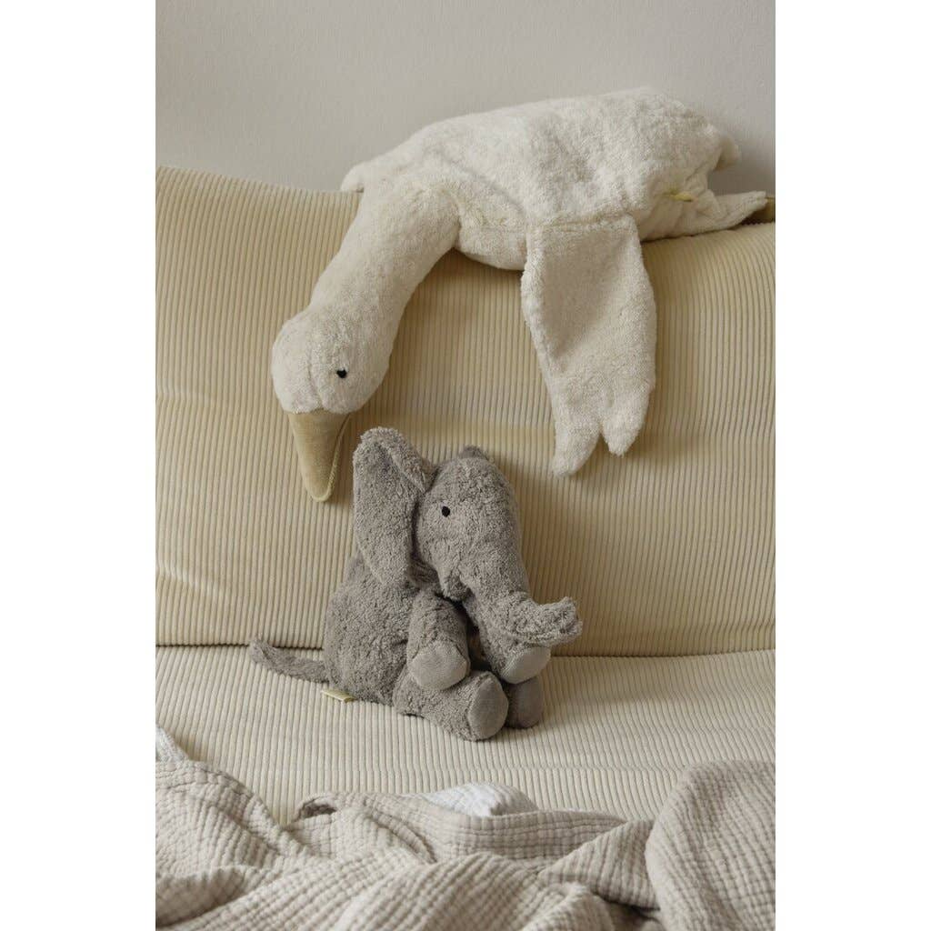Éléphant en peluche petit