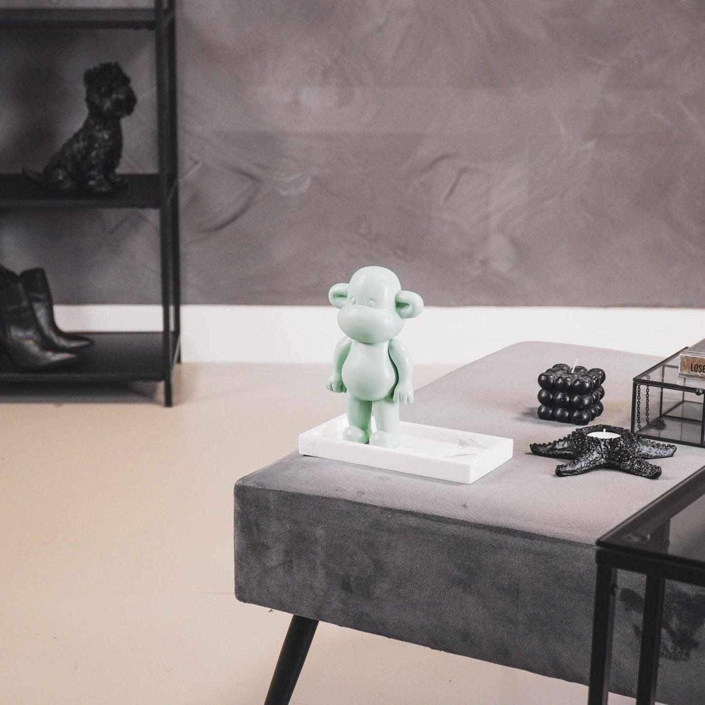 Ornement - Figurine Singe 'La Légende' - Polyrésine - Vert menthe - 11x7x19cm