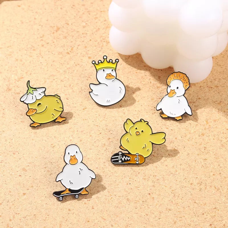 pins pato blanco skateur cdb