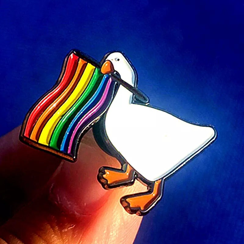 Pins Canard Drapeau LGBT Canard de Bain CoinCaillerie