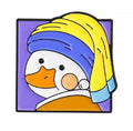 Pin's Canard Blanc Jeune Fille à la Perle