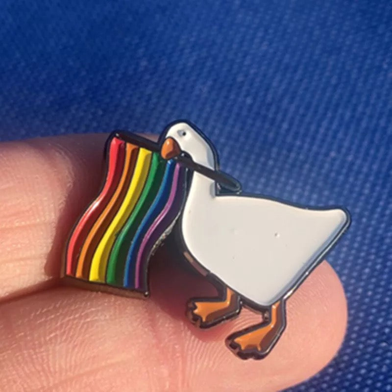 Pins Canard Drapeau LGBT Canard de Bain CoinCaillerie