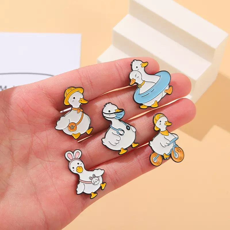 pins canard blanc ecoliere cdb 