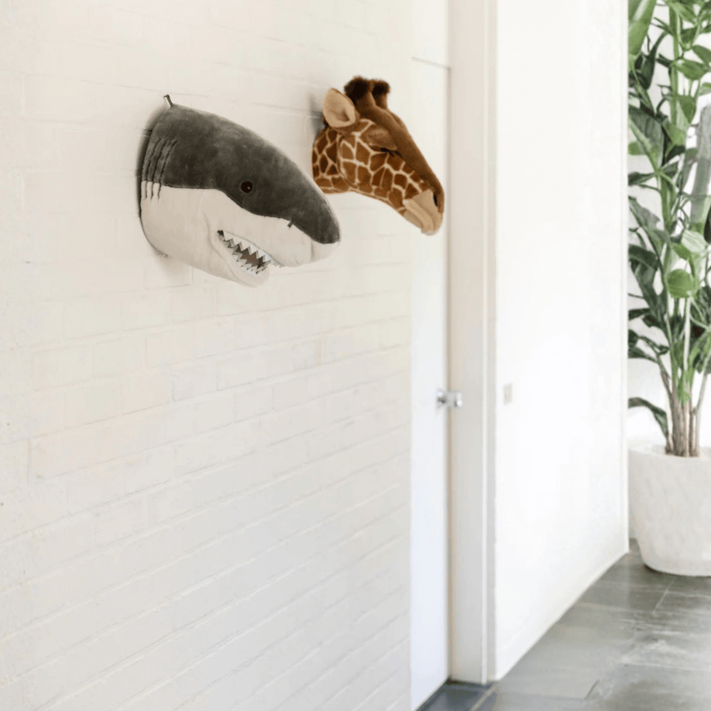 Décoration Murale Peluche Jack le Requin - Wild & Soft