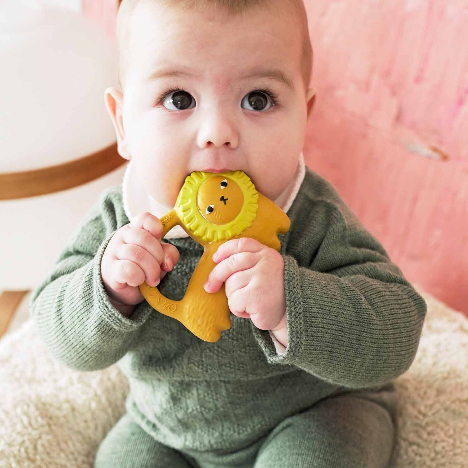 Richie le Lion – Jouet de dentition bébé – vue produit 2