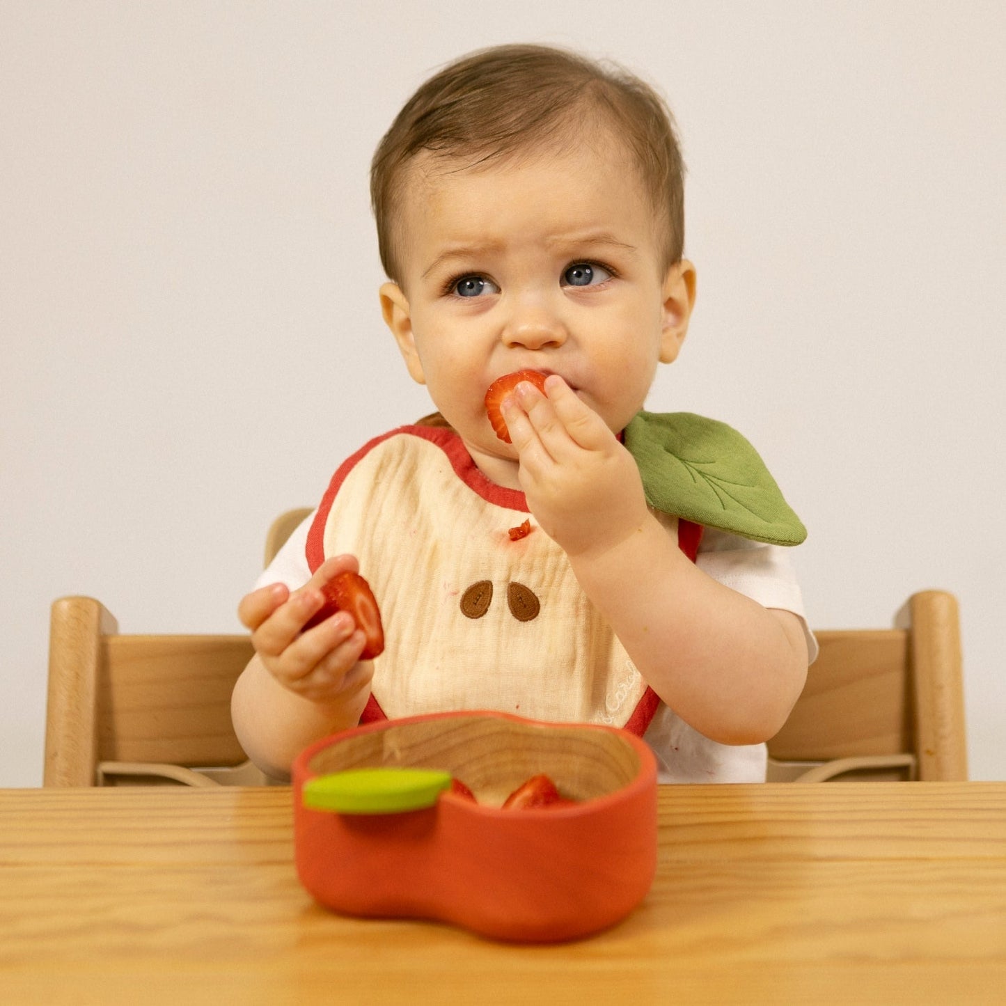 Pepa la Pomme – Ensemble bol et cuillère bébé – vue produit 3