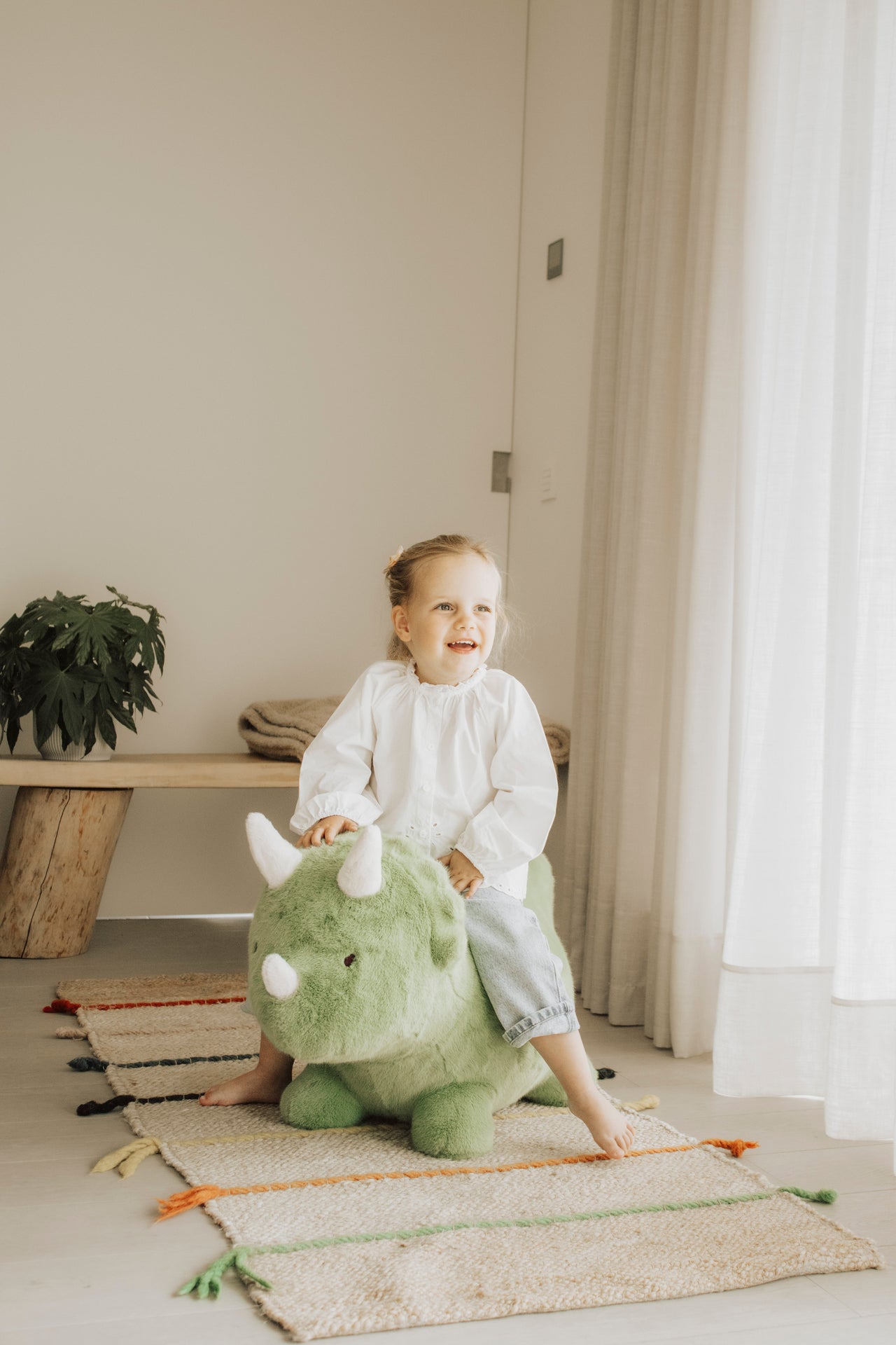 Dinosaure doux et rebondissant - Wild & Soft