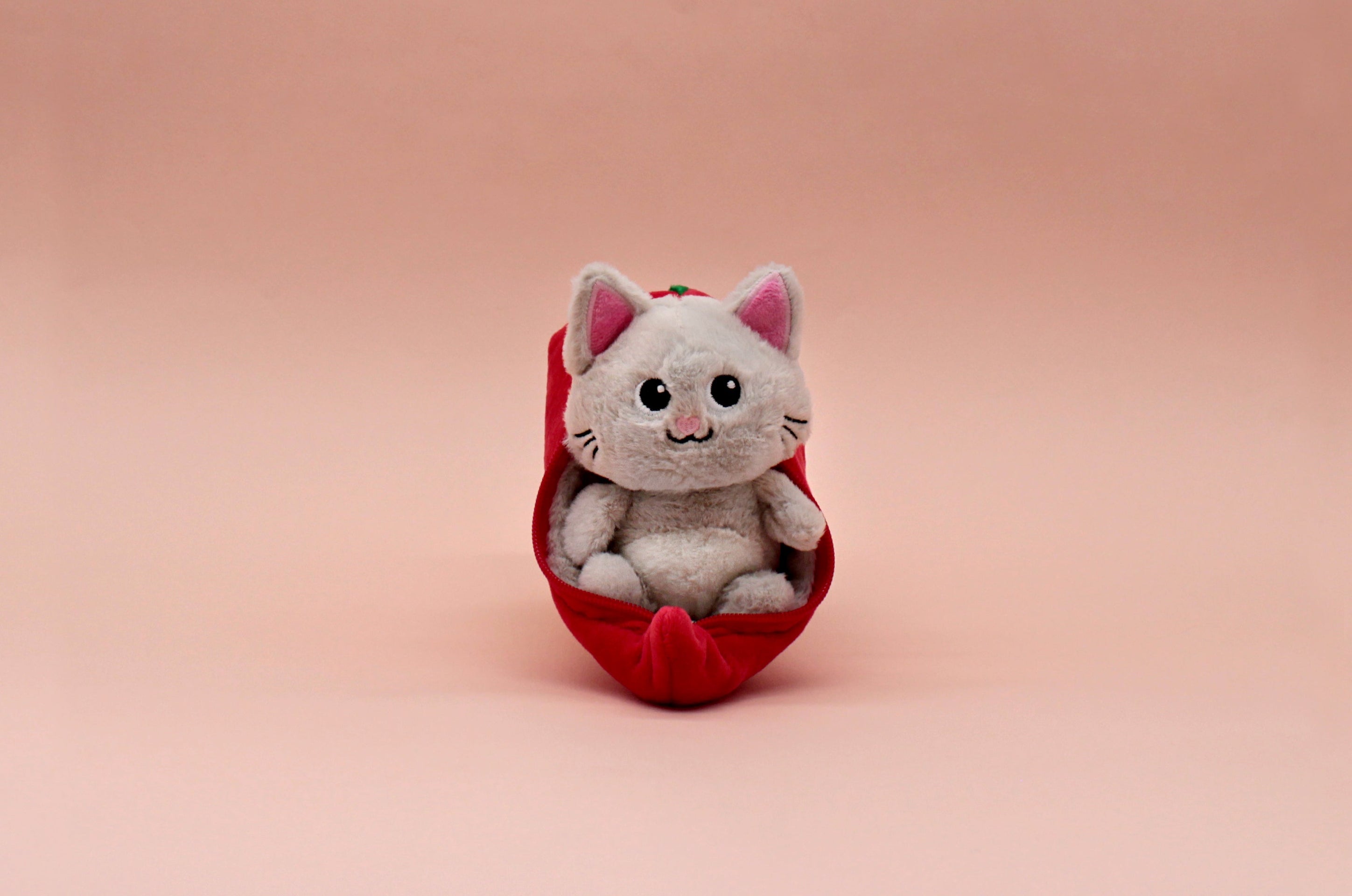 Peluche réversible Spicet le chat/piment – Flipetz – vue 11