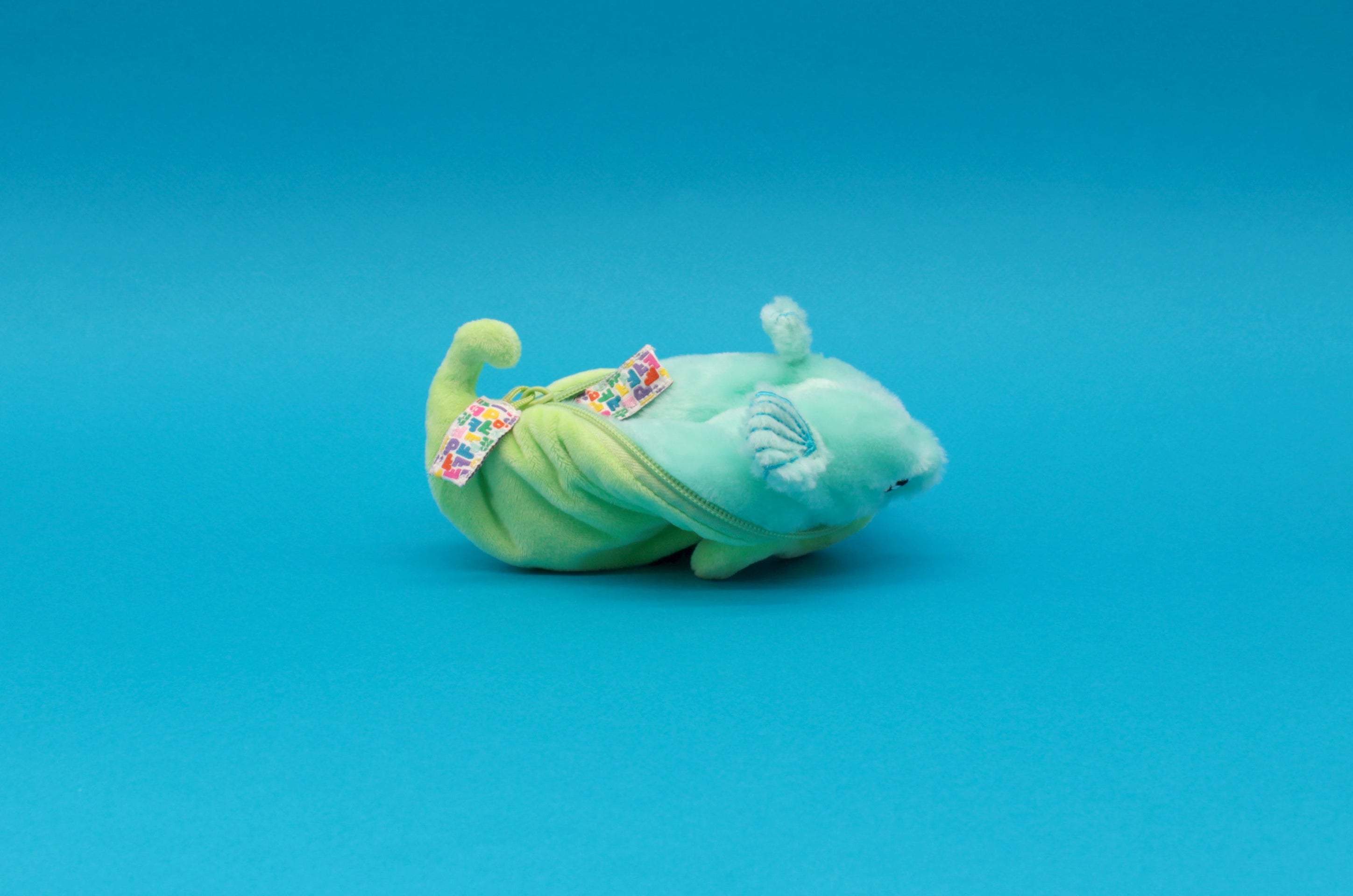 Peluche réversible Bubblet le poisson/pois – Flipetz – vue 11
