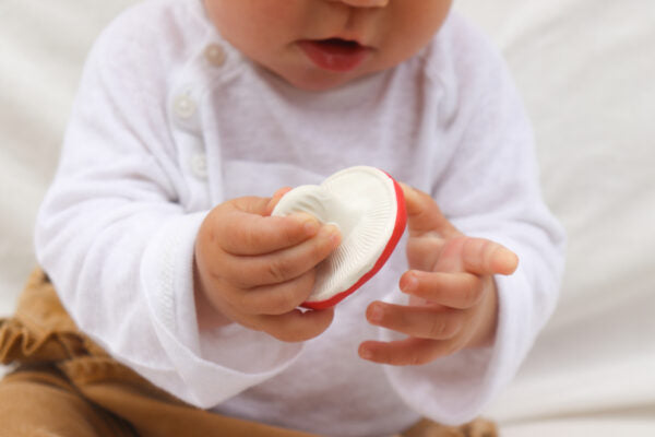 Spotty le Champignon – Jouet de bain et dentition bébé – vue produit 6