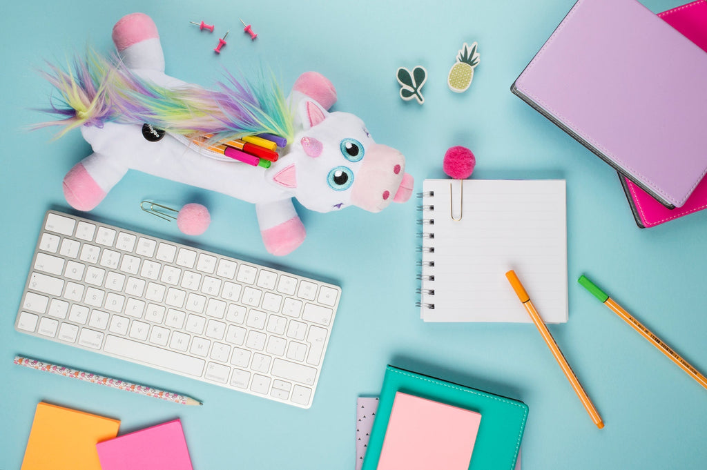 Federmappe Plüsch Einhorn weiß Regenbogen